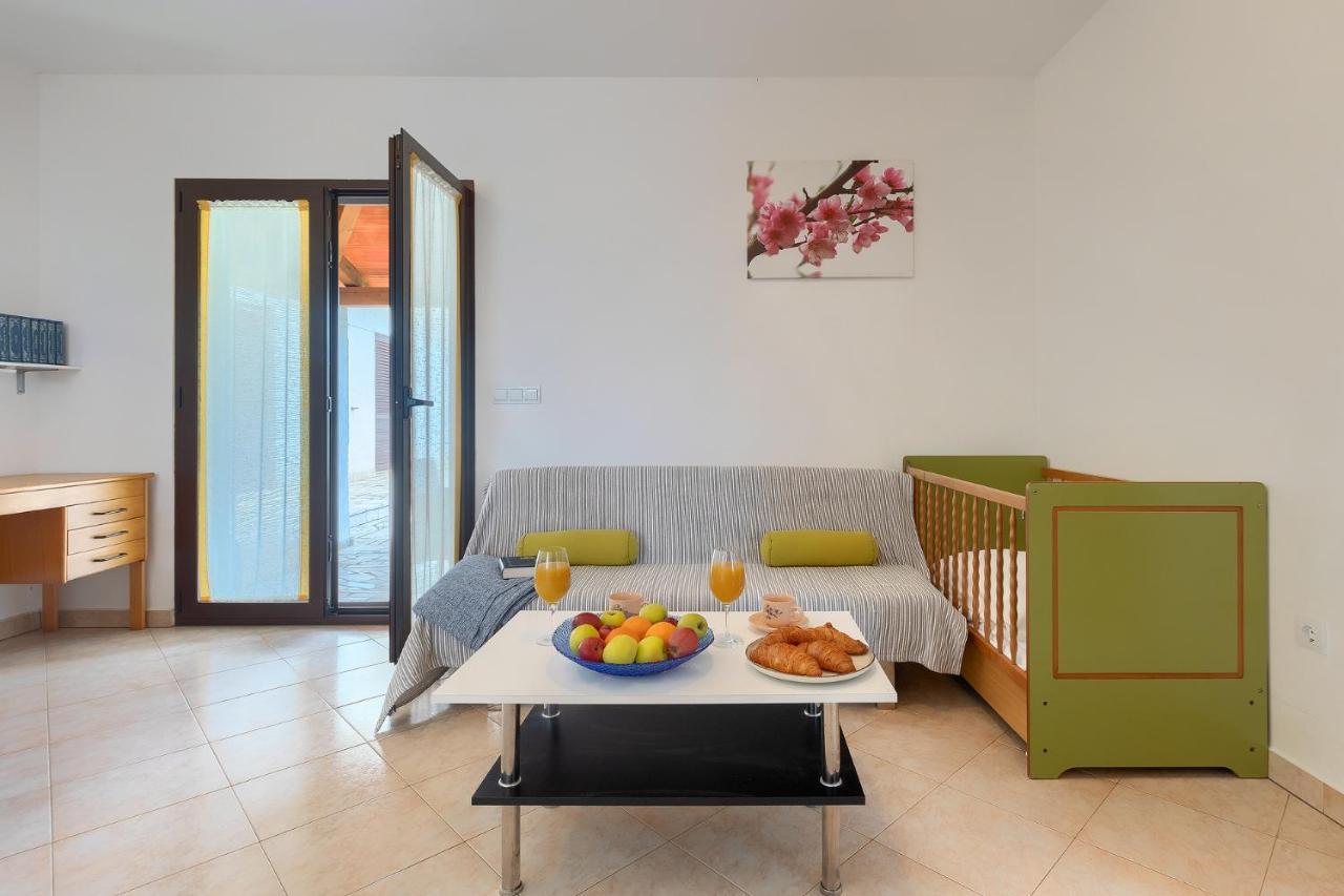 Apartmani Martina Пореч Экстерьер фото