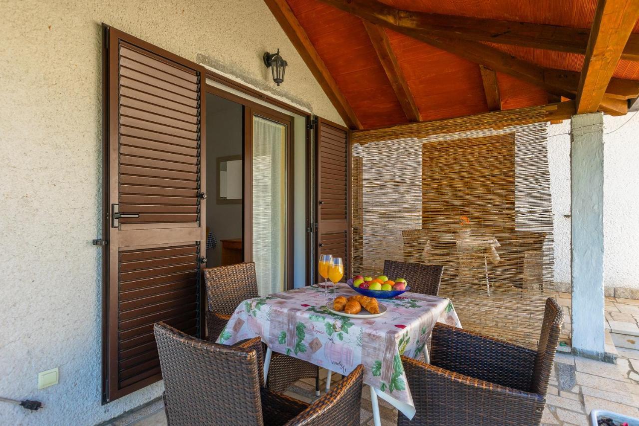 Apartmani Martina Пореч Экстерьер фото